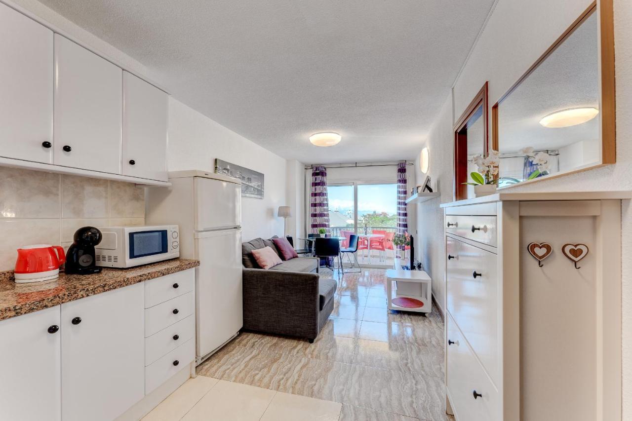 Torres Del Sol Beach Front Apartment Ph06 Los Cristianos  Bagian luar foto