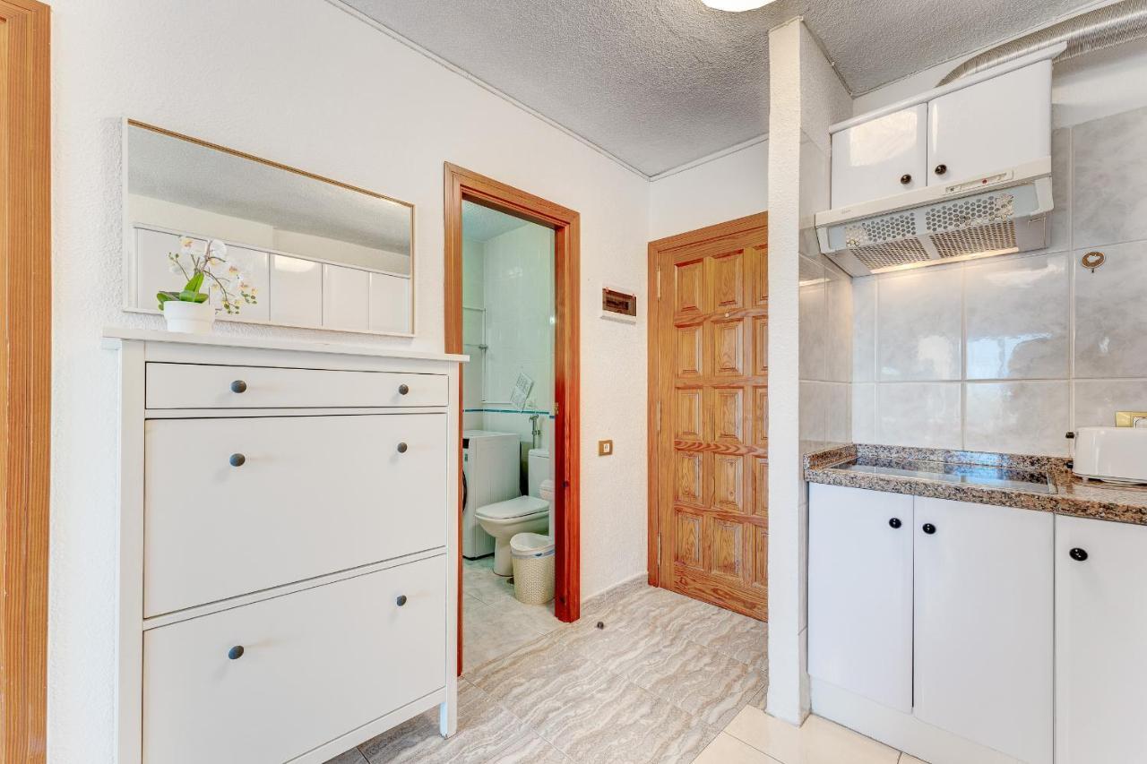 Torres Del Sol Beach Front Apartment Ph06 Los Cristianos  Bagian luar foto